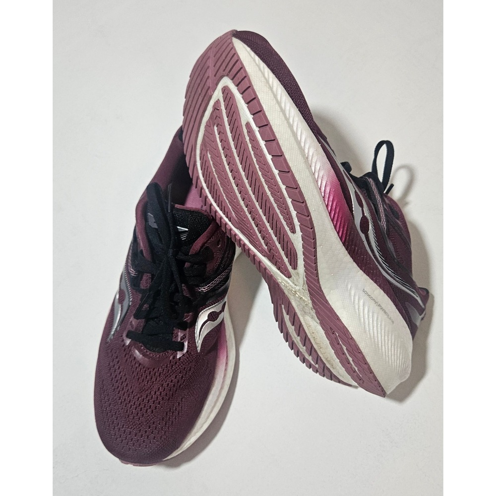 Saucony Women's Triumph 20~Size 8.5~Sundown Rose~Great Condition